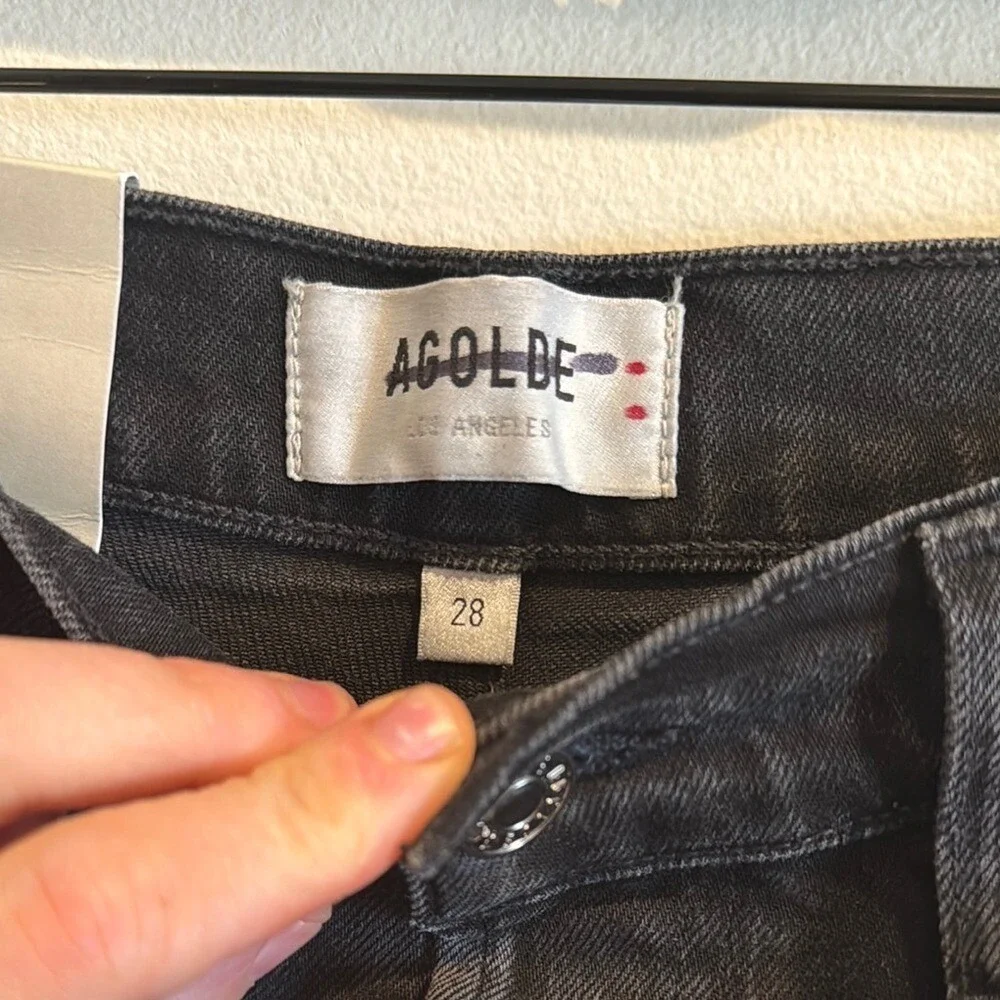 NWT‎ AGOLDE Riley High Rise Straight CropIn Crushed back Size 28